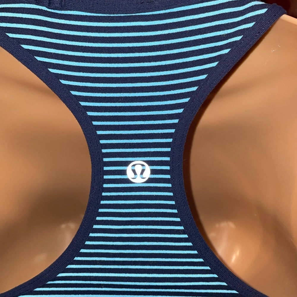 🏒🥅Lululemon Racer Back Striped Tank Top *Seattle Kraken colors
